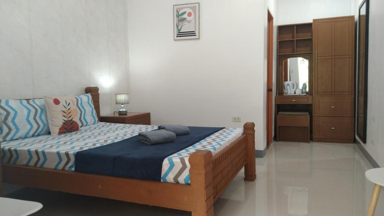 Elen Inn - Malapascua Island Fan Room #2 ภายนอก รูปภาพ